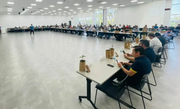 Sebrae/MT participa de reunião ‘InPacto Lucas do Rio Verde’ inovação e 12 projetos são aprovados