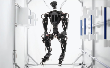 Conheça Helios, robô de 4 braços desenvolvido para reparar naves espaciais