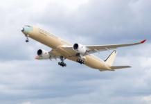 Como foi o primeiro voo de teste do avião que vai ter a rota mais longa do mundo