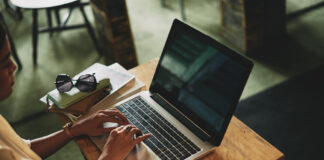 Método STORM: o prompt que força a IA a pesquisar profundamente